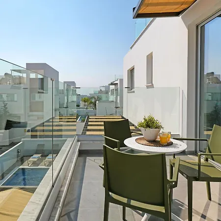 Evelin - Center * Айя-Напа