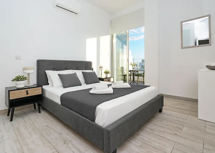 Evelin - Center Villa