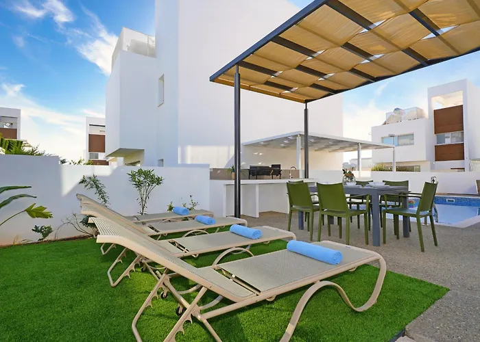 Evelin - Center * アヤナパ